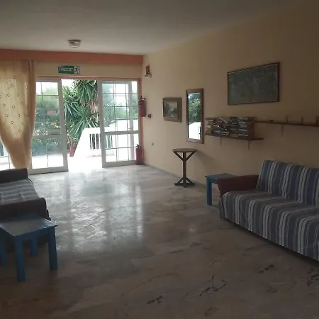 Jack's * Κέφαλος